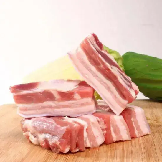 Ba Rọi Có Xương